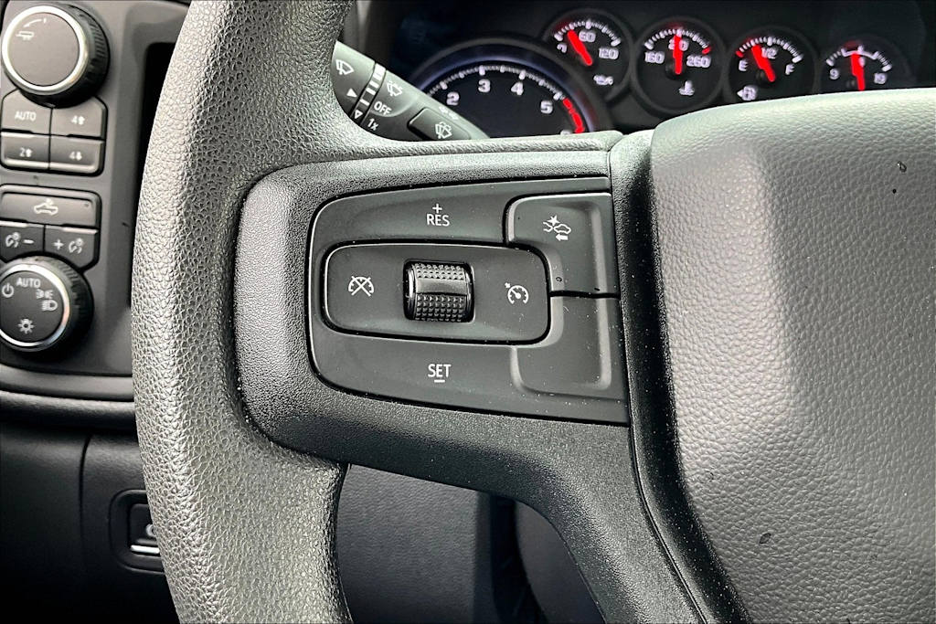 2025 Chevrolet Silverado 1500 Custom 26