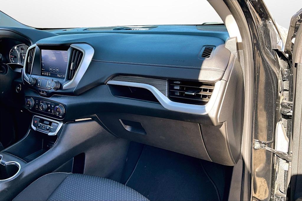 Thumbnail: 2022 GMC Terrain - 19