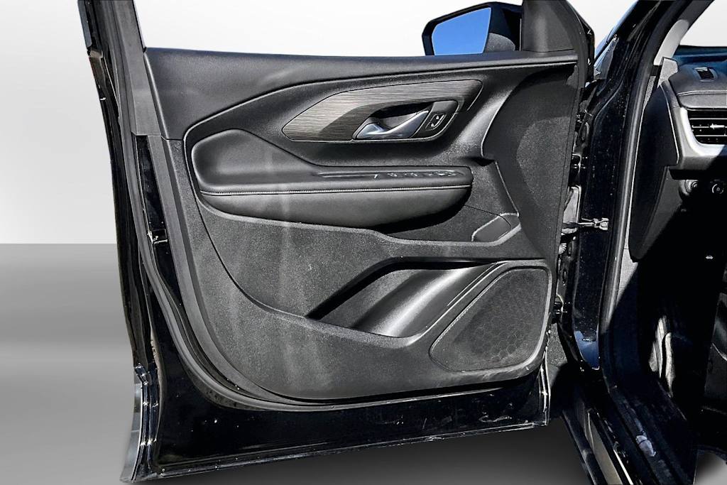 Thumbnail: 2022 GMC Terrain - 21