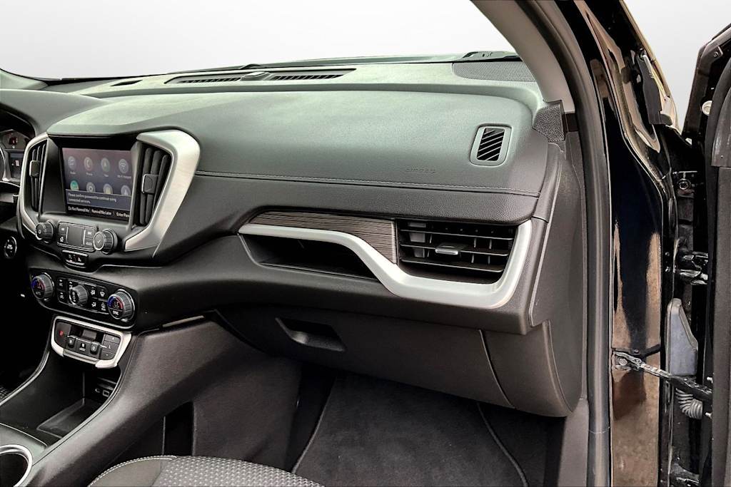 Thumbnail: 2022 GMC Terrain - 19