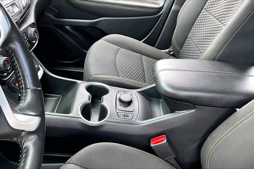 Thumbnail: 2021 GMC Terrain - 15