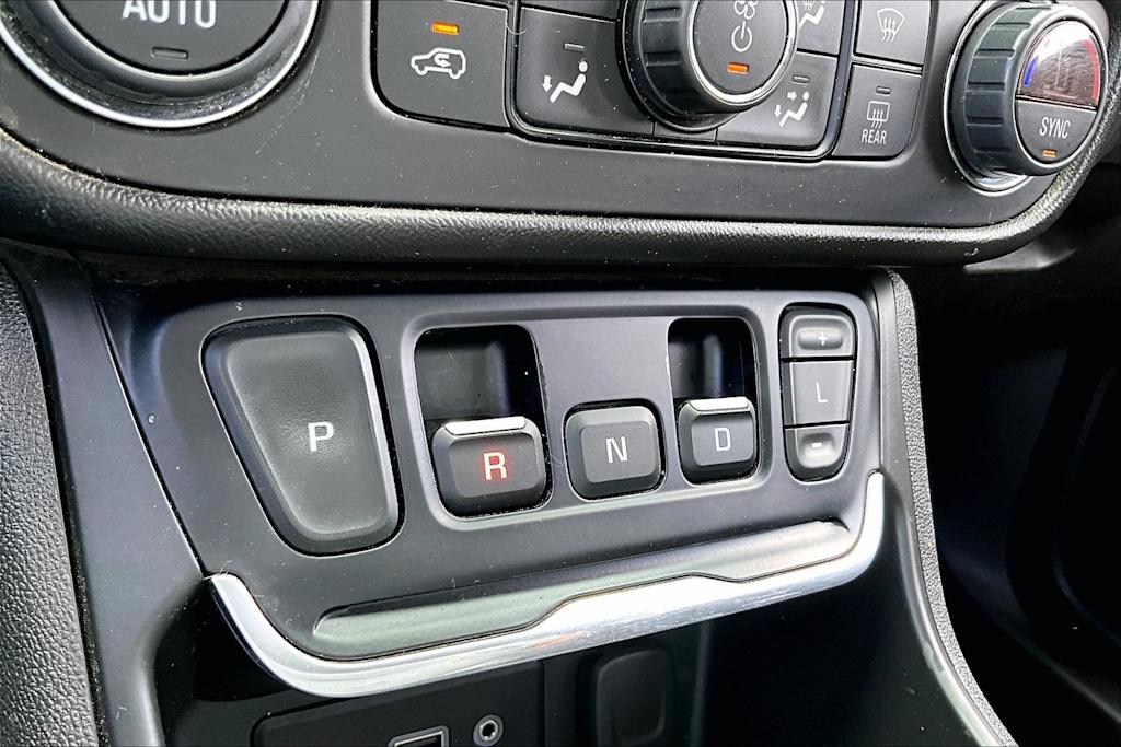 Thumbnail: 2021 GMC Terrain - 24