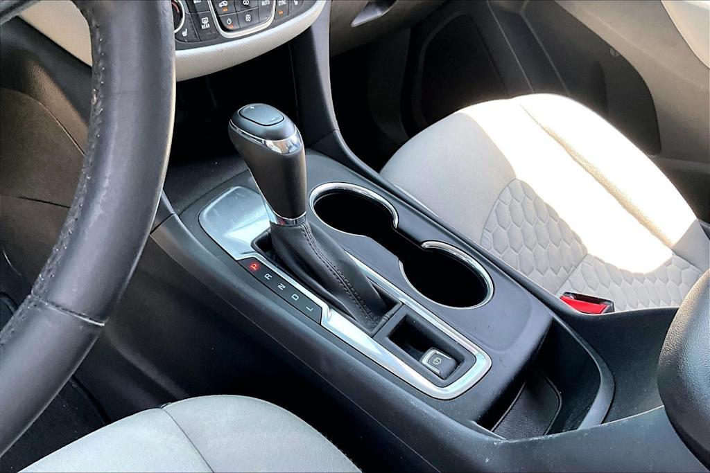 Thumbnail: 2019 Chevrolet Equinox - 14