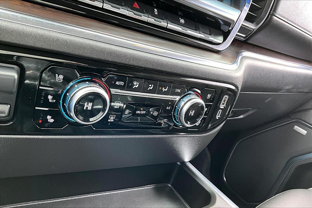 Thumbnail: 2023 GMC Sierra 1500 - 24