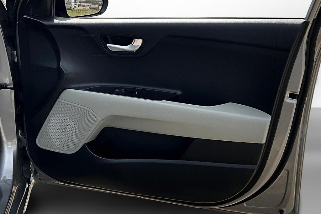 Thumbnail: 2023 Kia Rio - 23