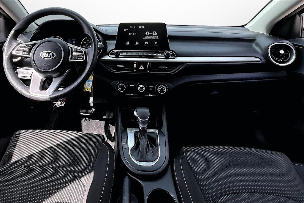 Thumbnail: 2021 Kia Forte - 12