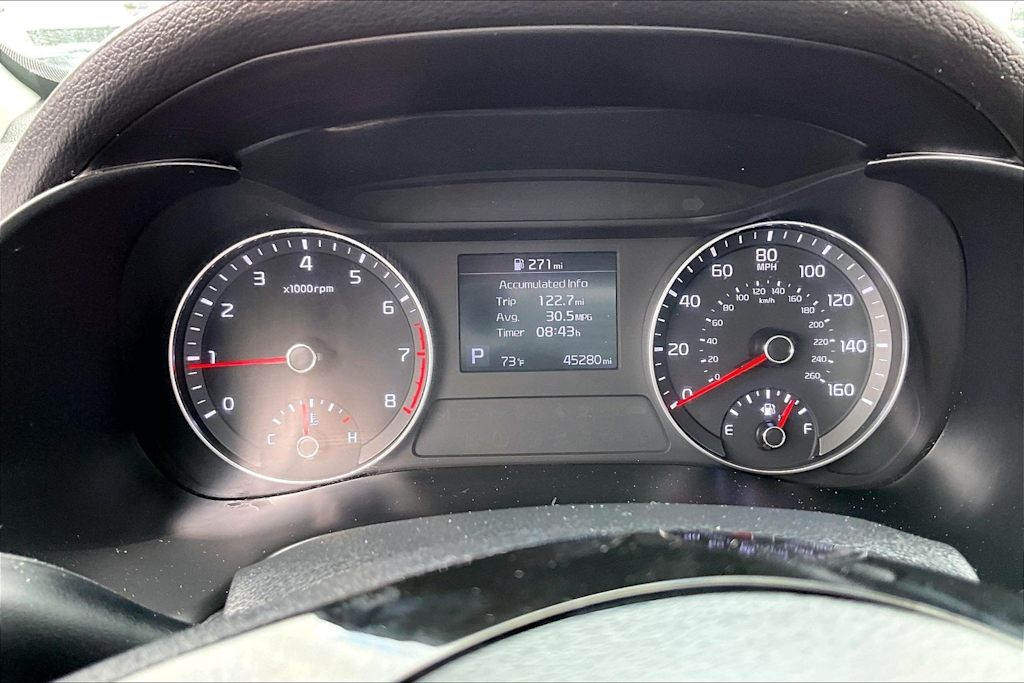 Thumbnail: 2021 Kia Forte - 16