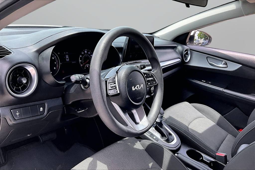 Thumbnail: 2023 Kia Forte - 2