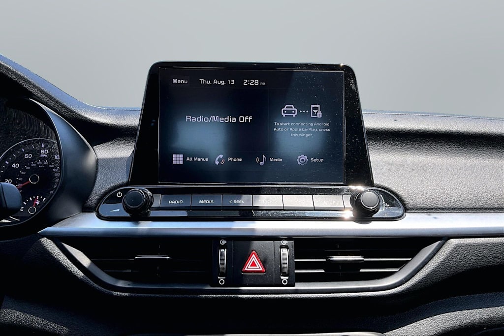 Thumbnail: 2024 Kia Forte - 12