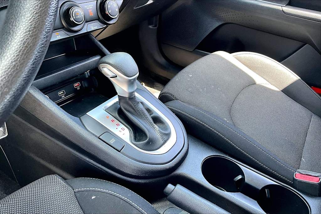 Thumbnail: 2024 Kia Forte - 13