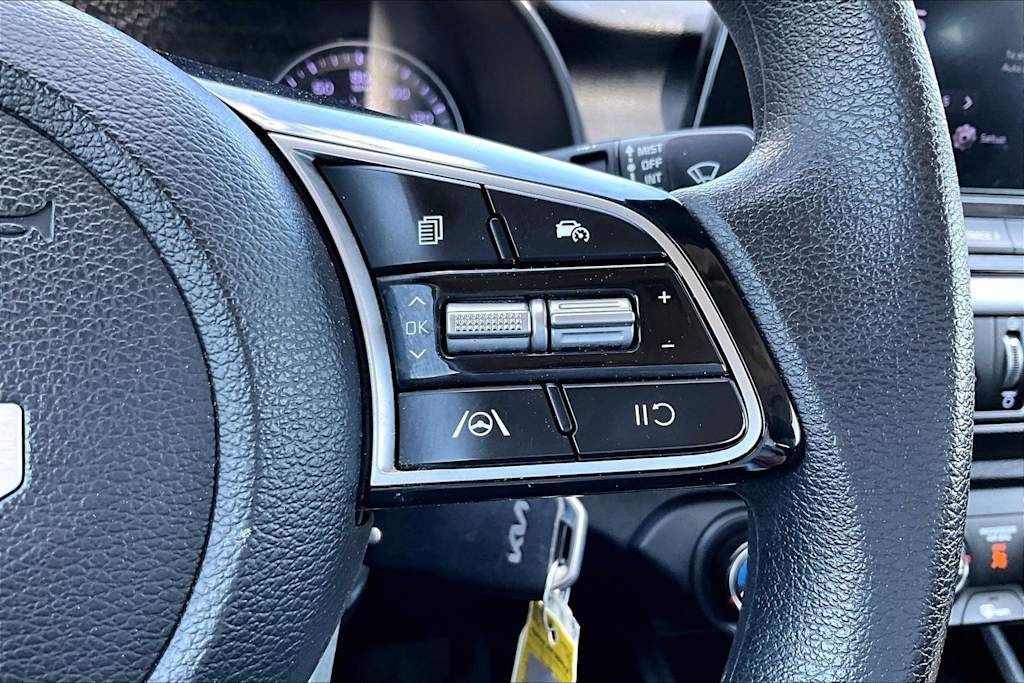 Thumbnail: 2024 Kia Forte - 21