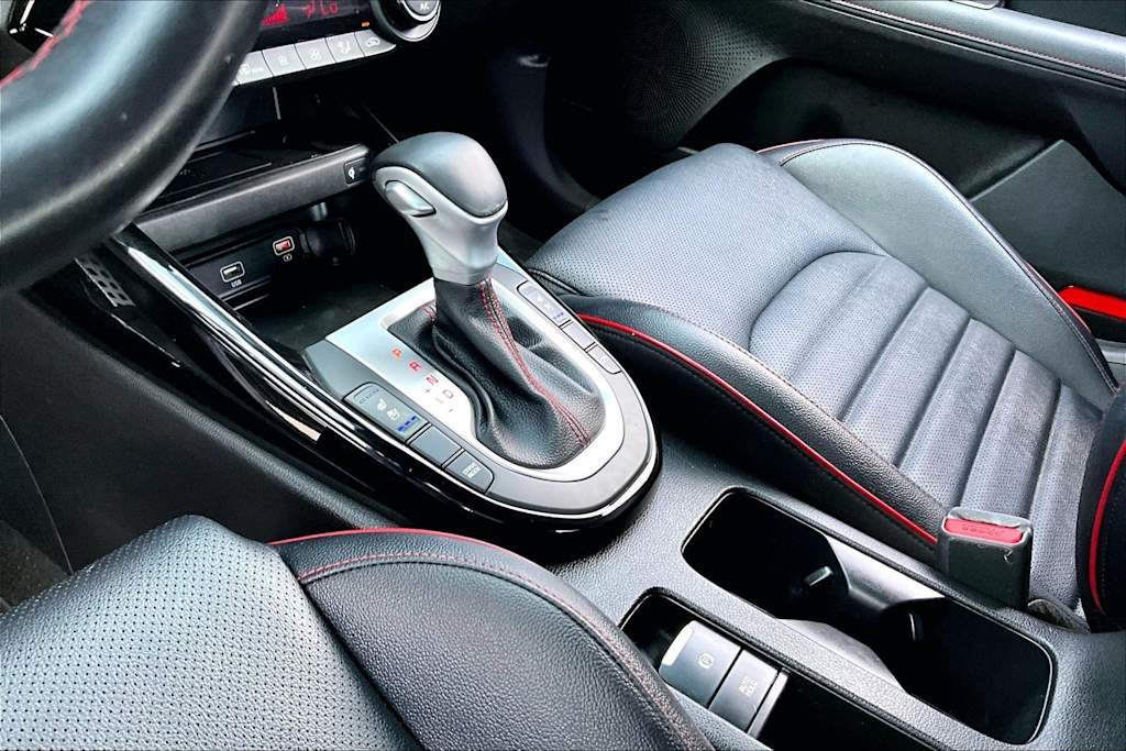 Thumbnail: 2023 Kia Forte - 15
