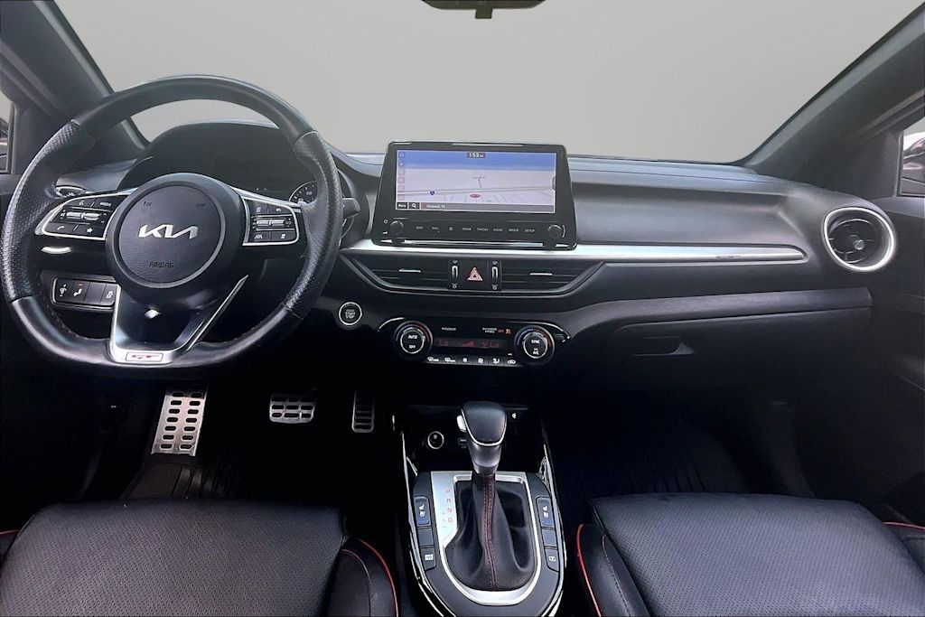 Thumbnail: 2023 Kia Forte - 12