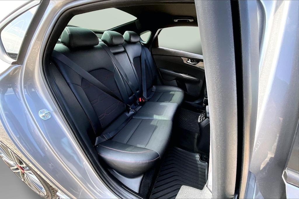 Thumbnail: 2023 Kia Forte - 26