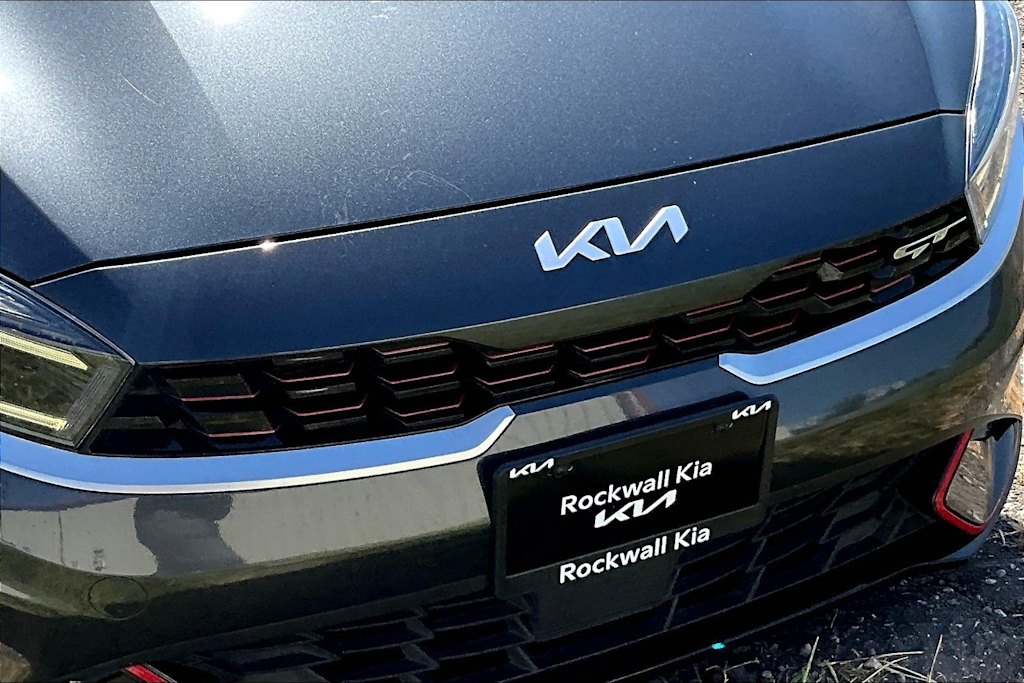 Thumbnail: 2023 Kia Forte - 6