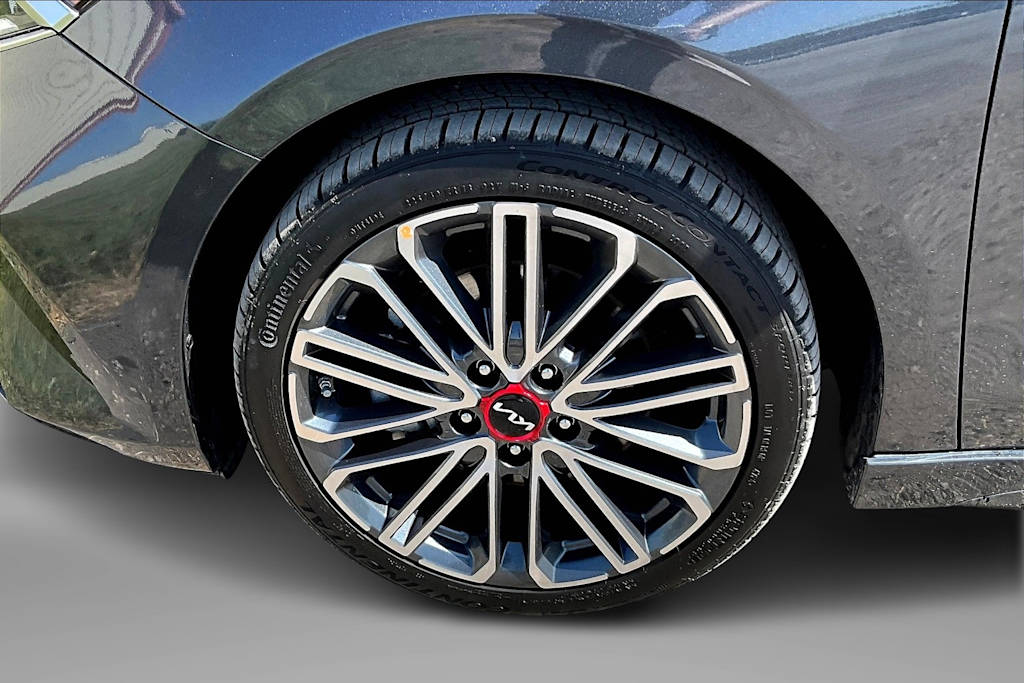 Thumbnail: 2023 Kia Forte - 7
