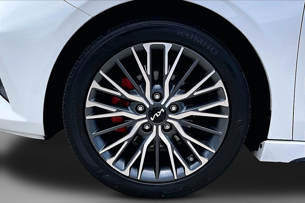 Thumbnail: 2023 Kia Forte - 5