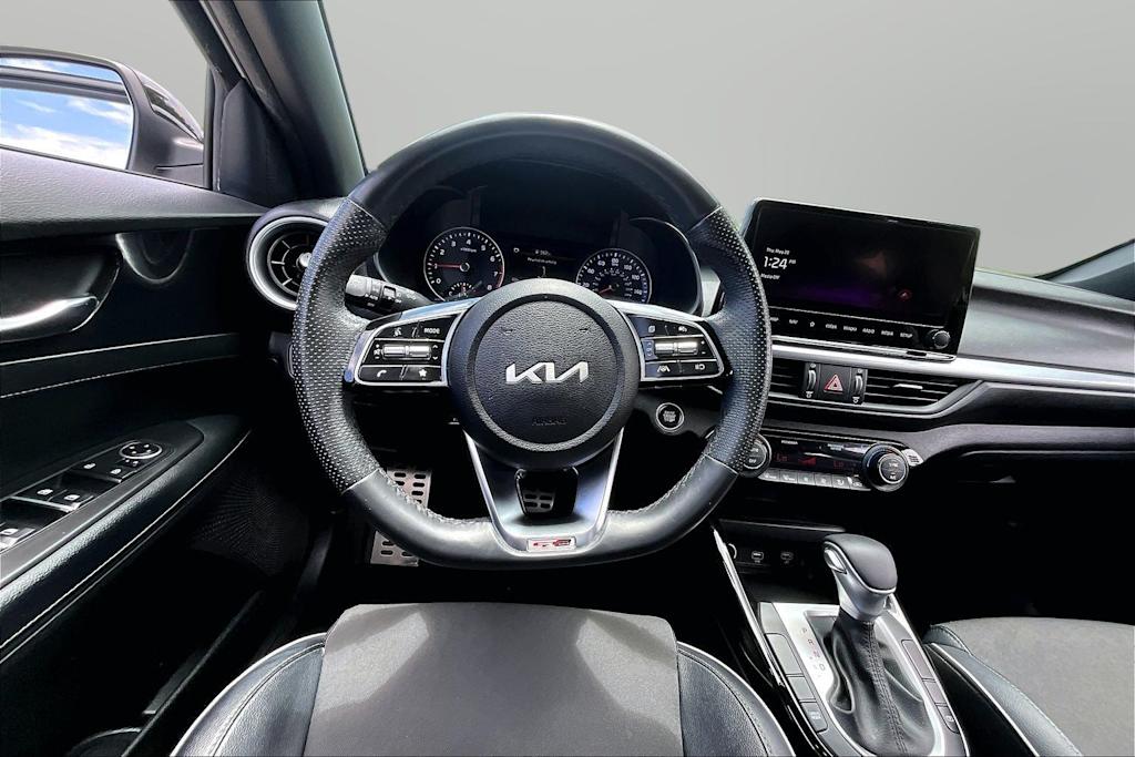 Thumbnail: 2023 Kia Forte - 2