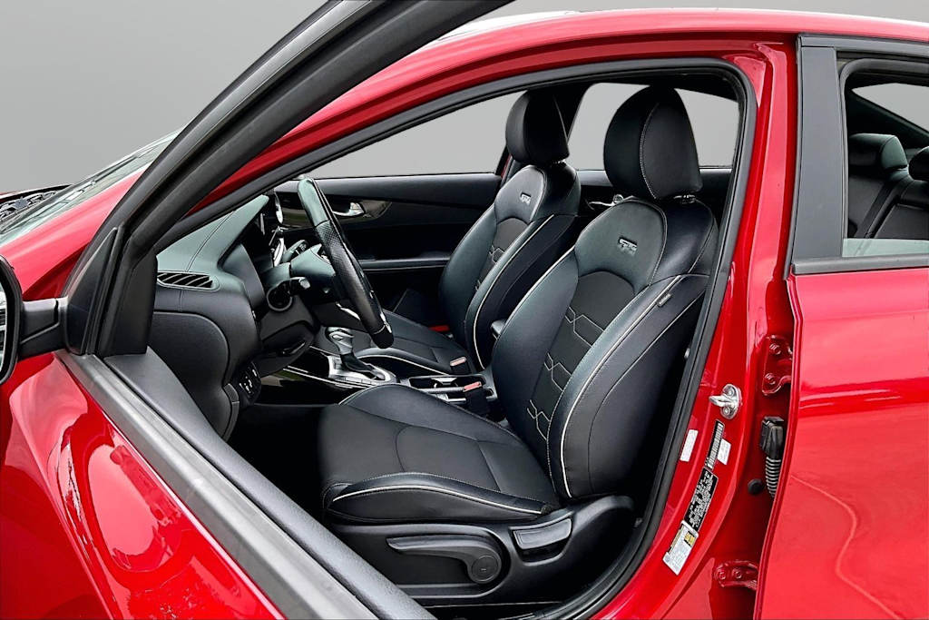 Thumbnail: 2024 Kia Forte - 7