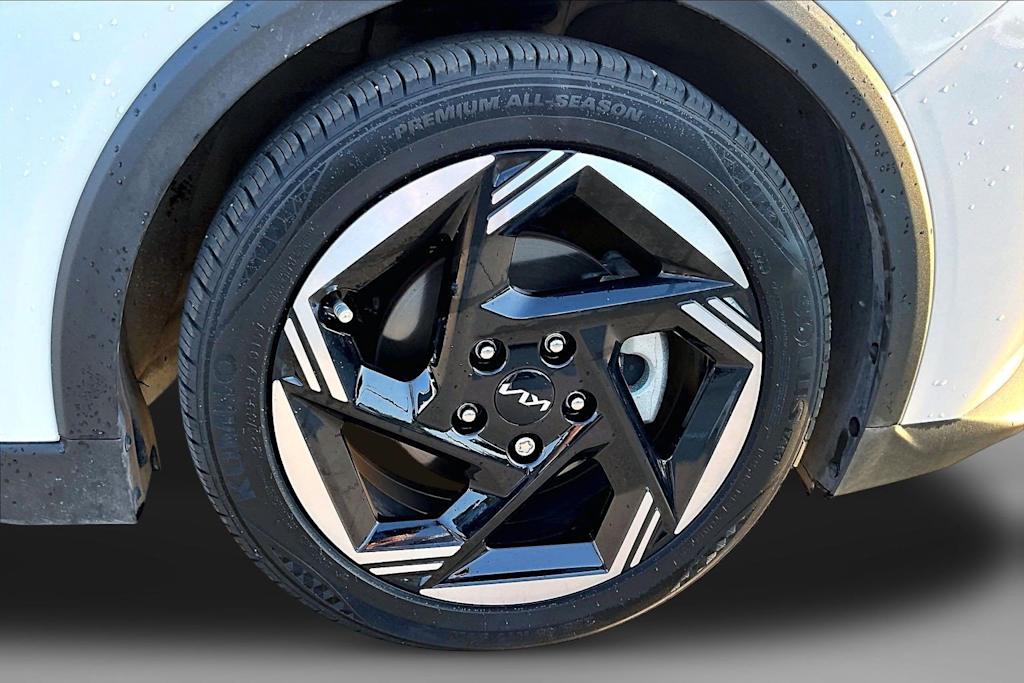 Thumbnail: 2025 Kia K4 - 5