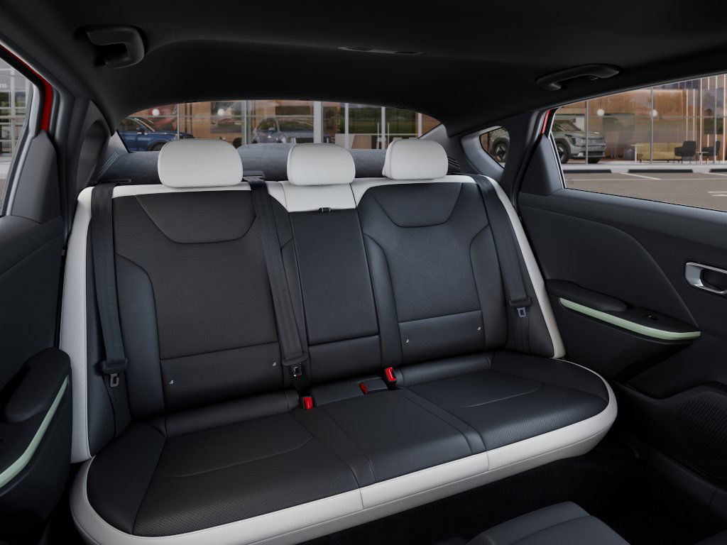 2025 Kia K4 GT-Line - Photo 21