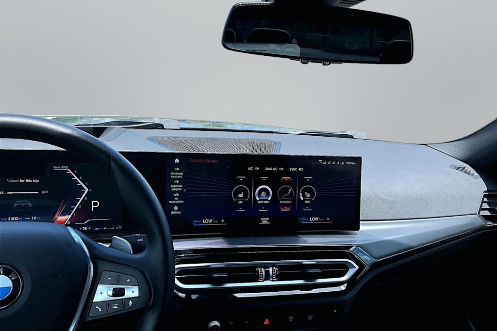 Thumbnail: 2024 BMW 2 Series - 13