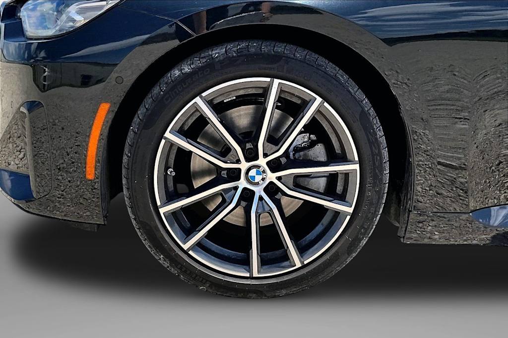 Thumbnail: 2024 BMW 2 Series - 6