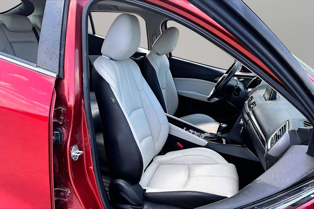 Thumbnail: 2018 Mazda Mazda3 - 8