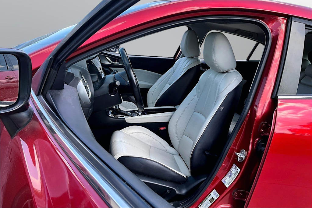 Thumbnail: 2018 Mazda Mazda3 - 9