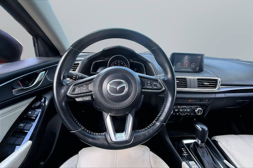 Thumbnail: 2018 Mazda Mazda3 - 2