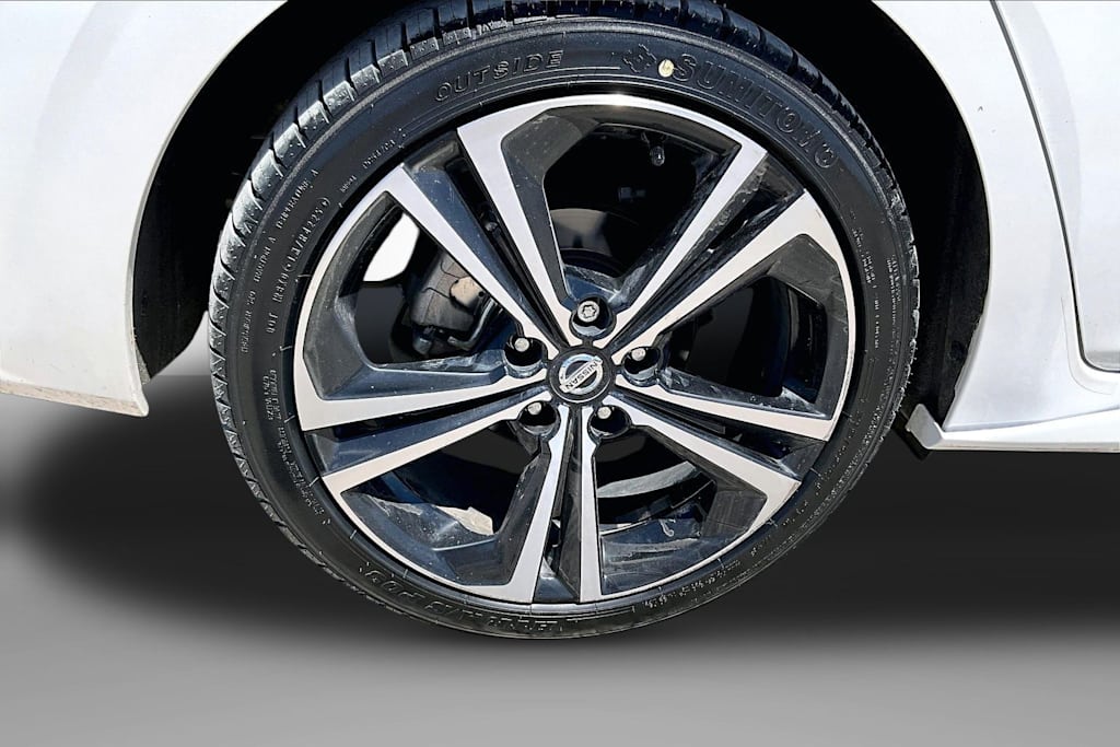 Thumbnail: 2021 Nissan Sentra - 6