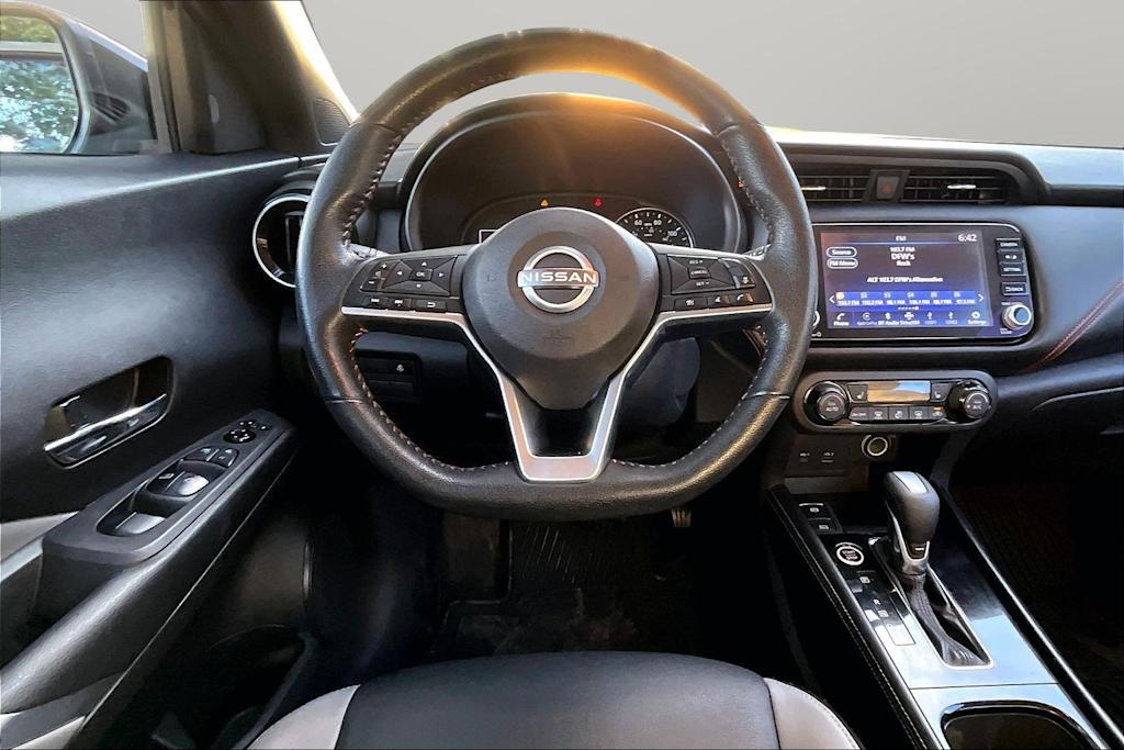 Thumbnail: 2023 Nissan Kicks - 2