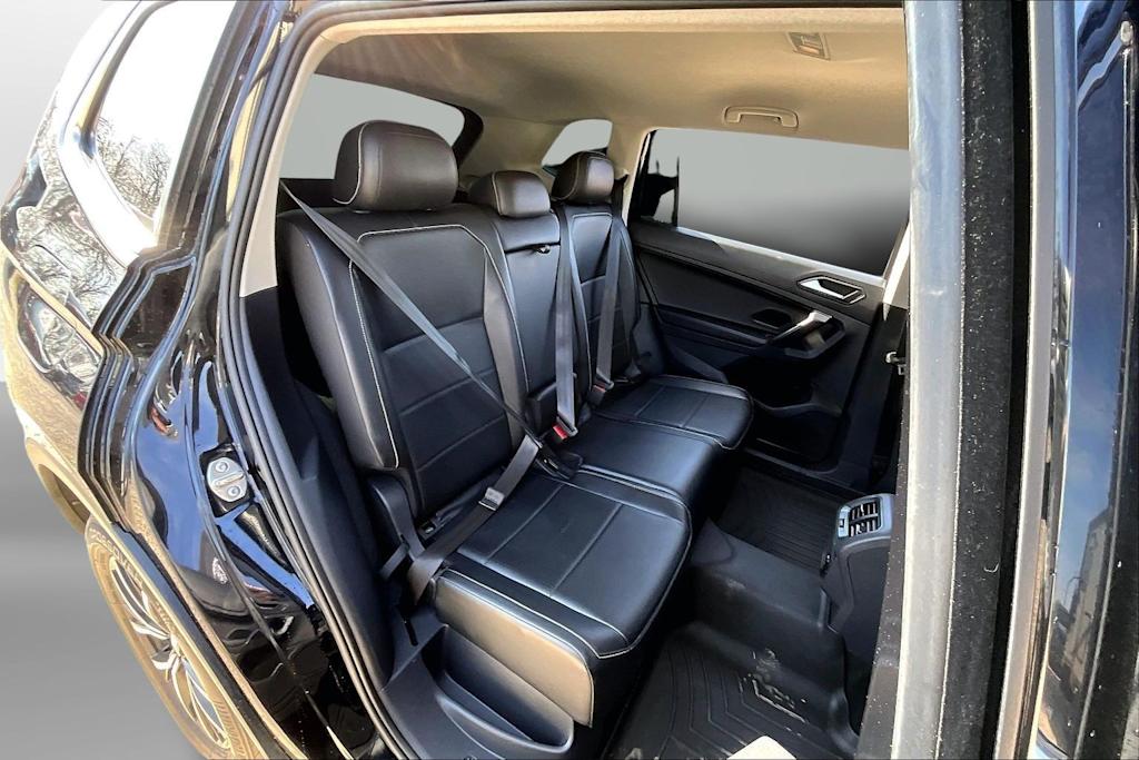 Thumbnail: 2021 Volkswagen Tiguan - 27