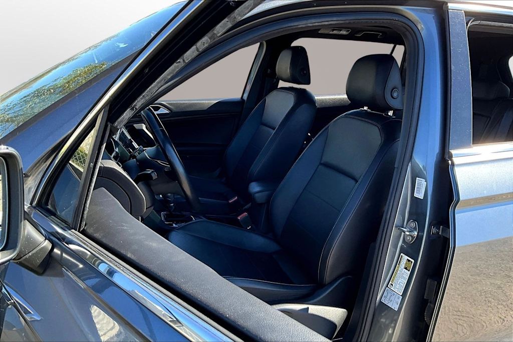 Thumbnail: 2019 Volkswagen Tiguan - 8
