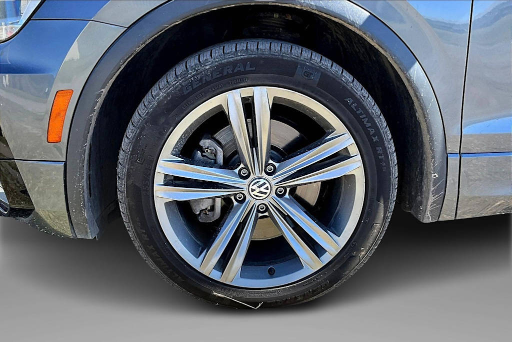 Thumbnail: 2019 Volkswagen Tiguan - 7