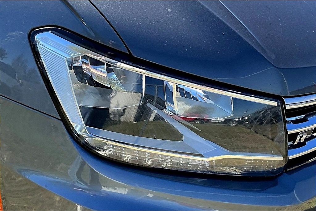 Thumbnail: 2019 Volkswagen Tiguan - 30