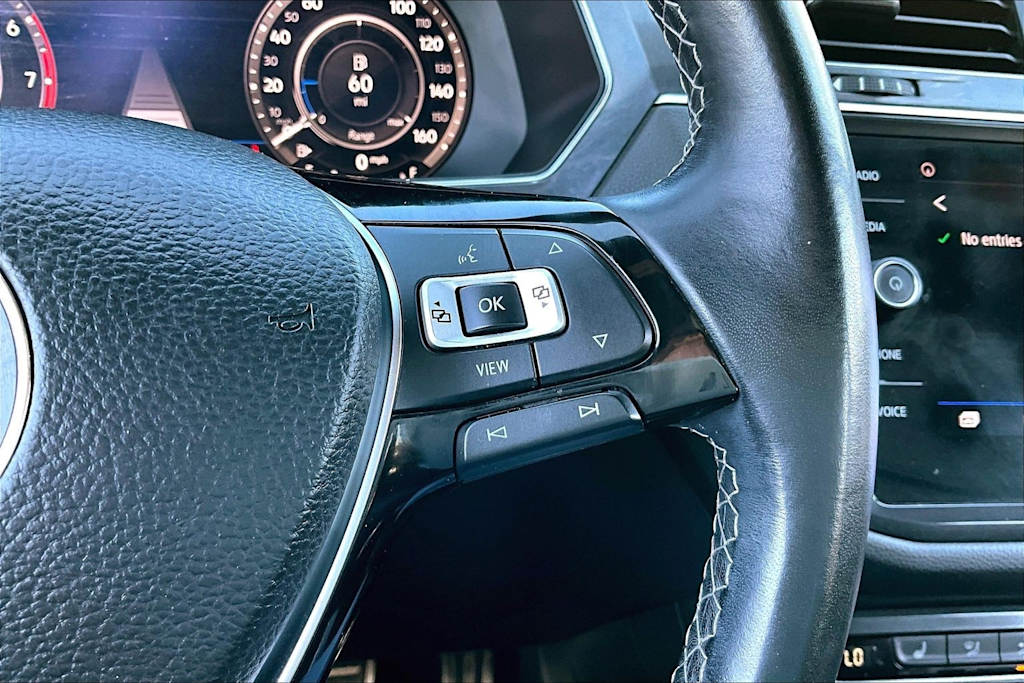Thumbnail: 2019 Volkswagen Tiguan - 25