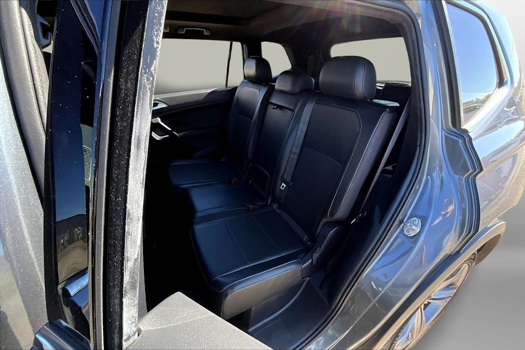 Thumbnail: 2019 Volkswagen Tiguan - 28