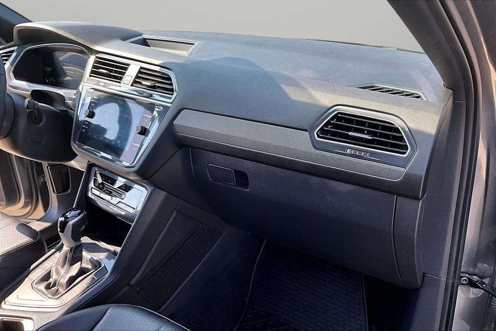 Thumbnail: 2024 Volkswagen Tiguan - 14