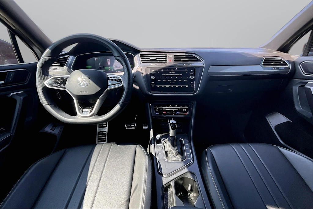 Thumbnail: 2024 Volkswagen Tiguan - 13