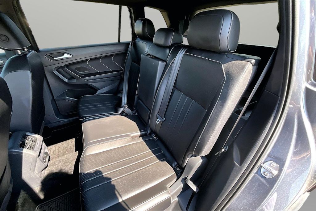 Thumbnail: 2024 Volkswagen Tiguan - 12