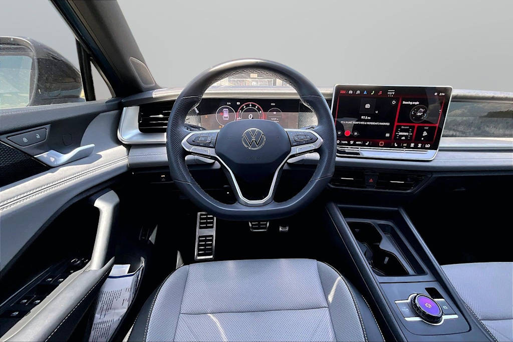 Thumbnail: 2025 Volkswagen Tiguan - 2
