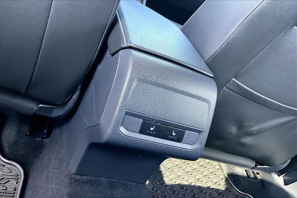 Thumbnail: 2019 Volkswagen Jetta - 24