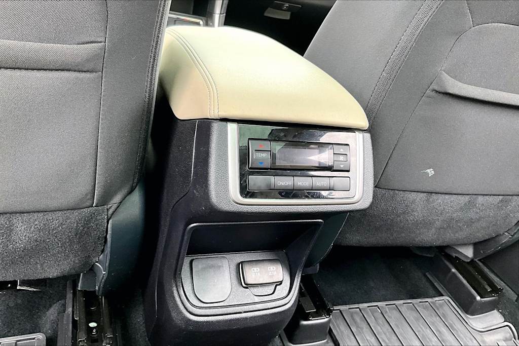 Thumbnail: 2019 Subaru Ascent - 25