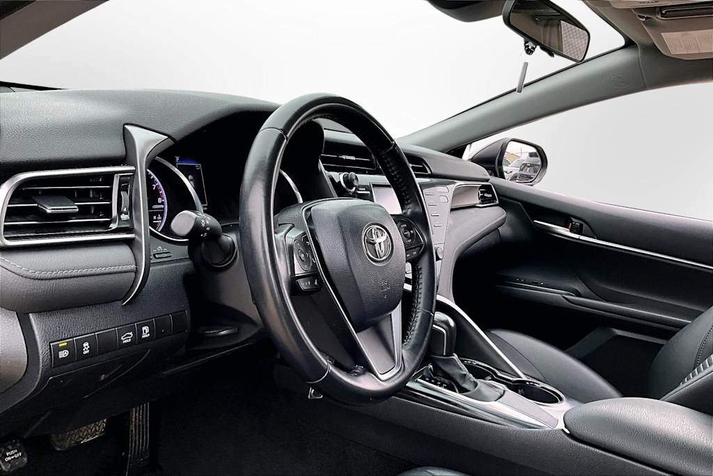 Thumbnail: 2020 Toyota Camry - 8