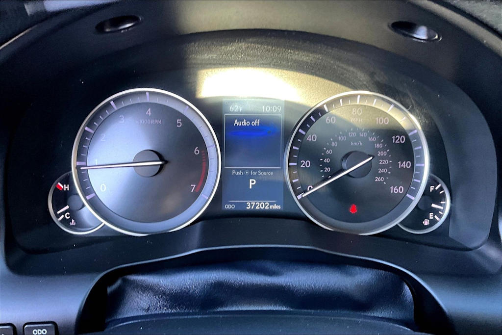 Thumbnail: 2017 Lexus ES - 15