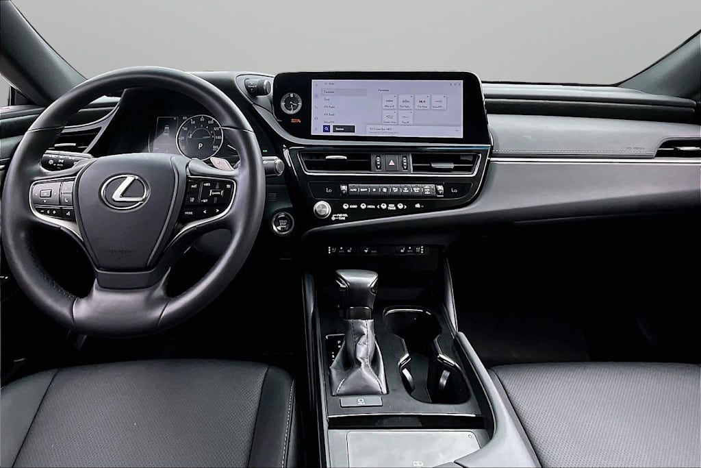 Thumbnail: 2024 Lexus ES - 12