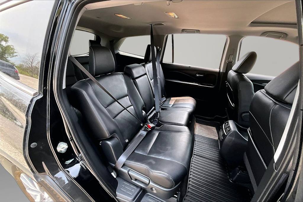 Thumbnail: 2020 Honda Pilot - 27