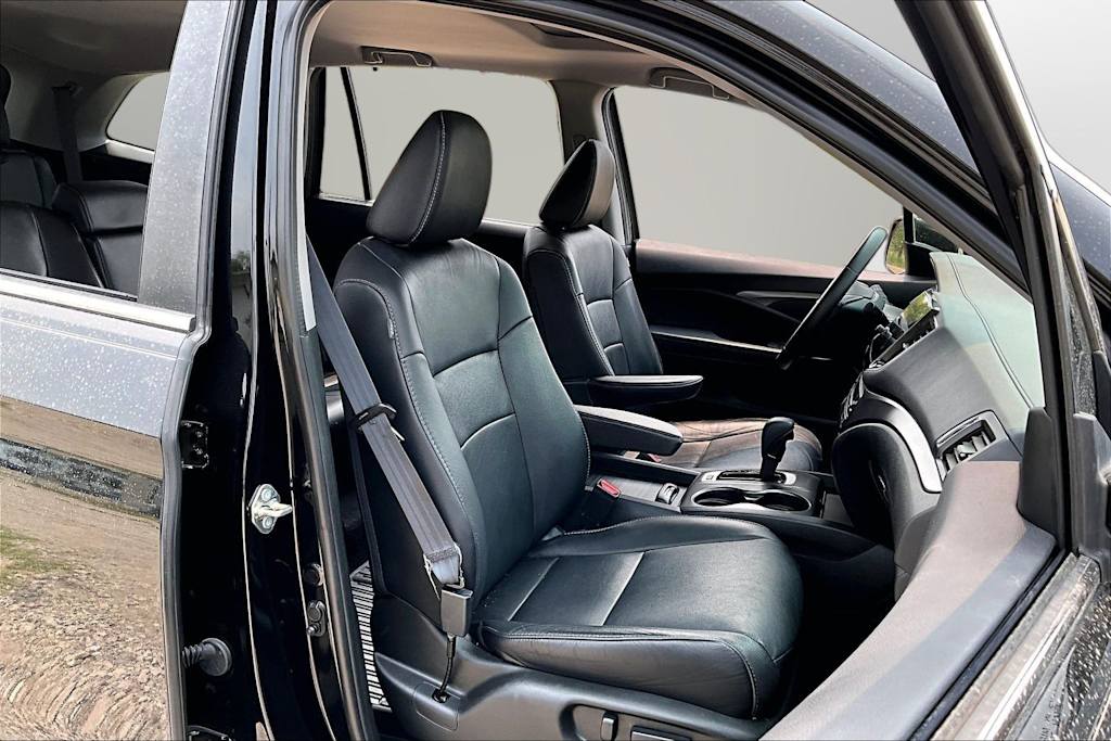 Thumbnail: 2020 Honda Pilot - 9