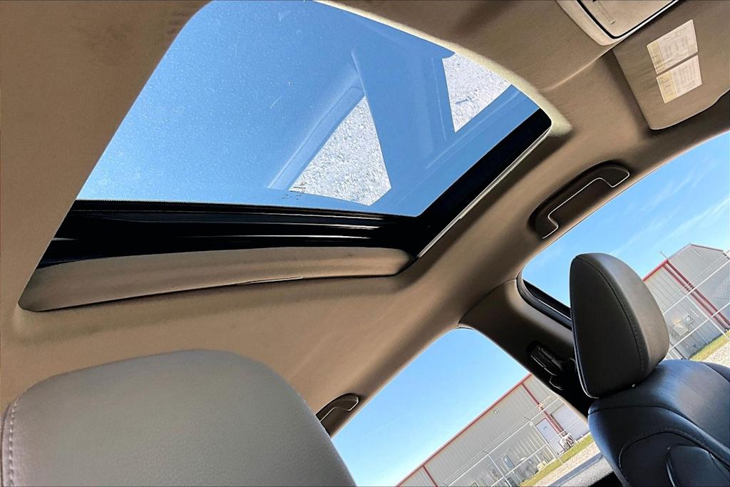 Thumbnail: 2016 Honda Pilot - 20